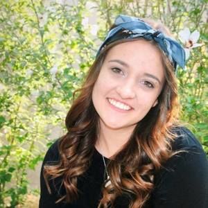 Meet your Posher, Whitney